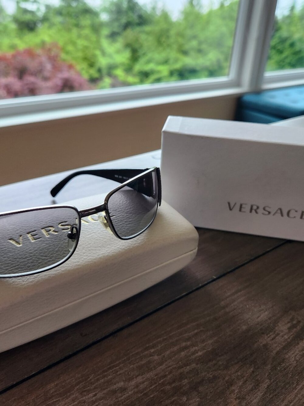 Versace Shield Sunglasses black / gunmetal - Women's
